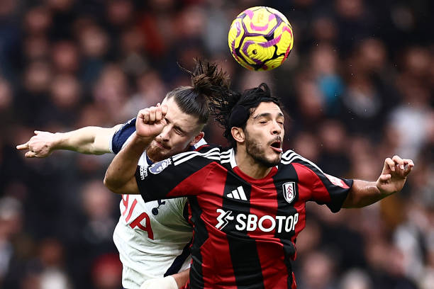 对方中后卫 对方中后卫