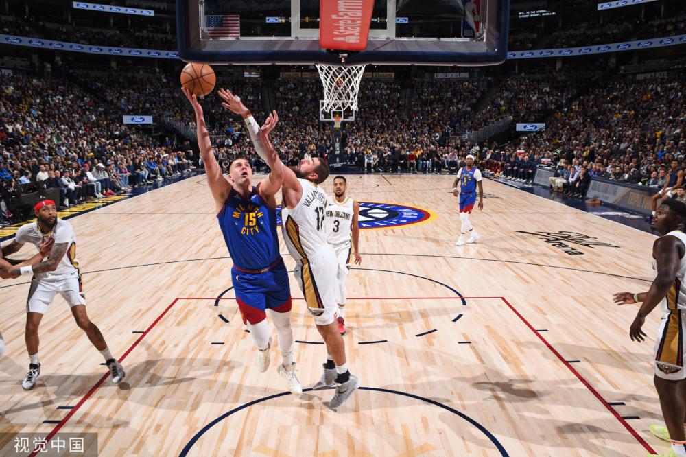 仅在于她对 仅在于她对