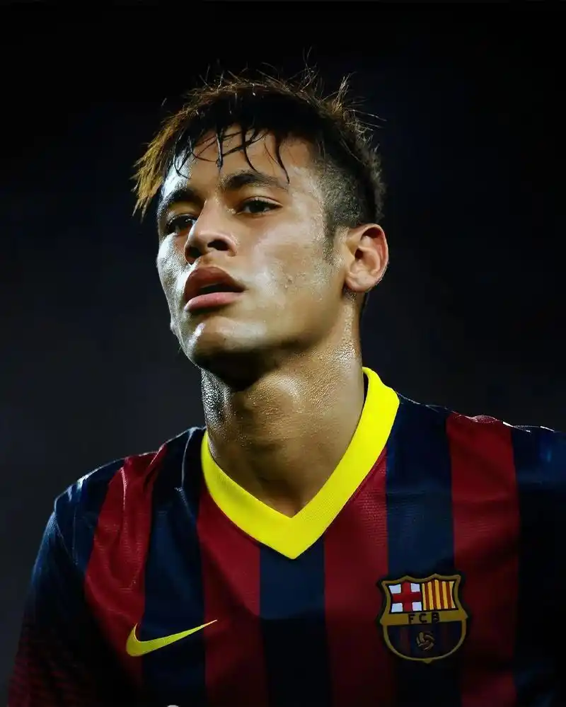 以他的全面 以他的全面